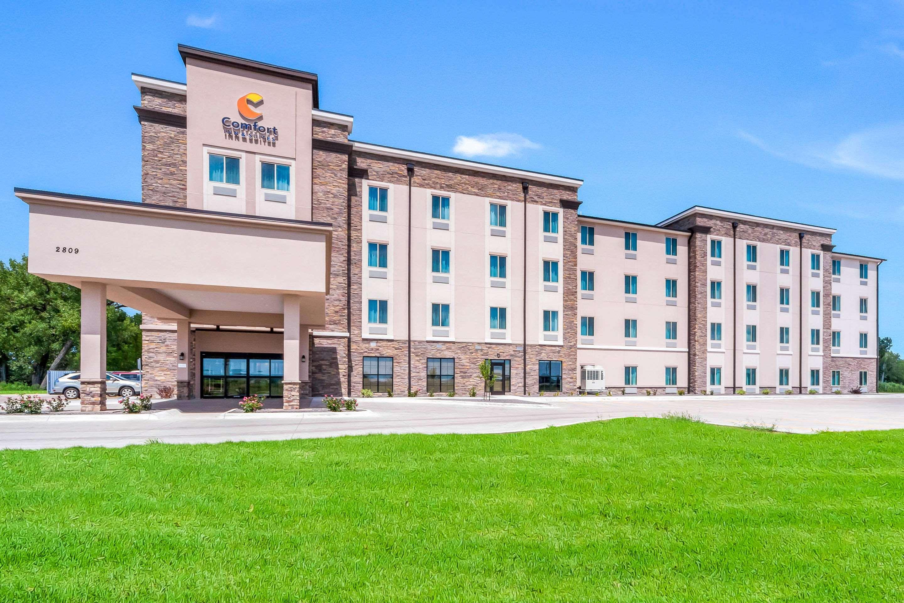 Comfort Inn & Suites North Platte I-80 Exterior photo